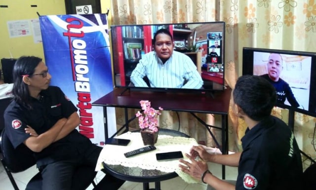 GAYENG: Diskusi virtual bertajuk "Buruh: Korona & PHK" yang digagas WartaBromo.com, Jumat (1/05/2020).