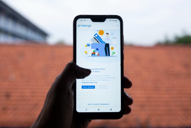 Ilustrasi daftar kartu Prakerja. Foto: Dicky Adam Sidiq/kumparan