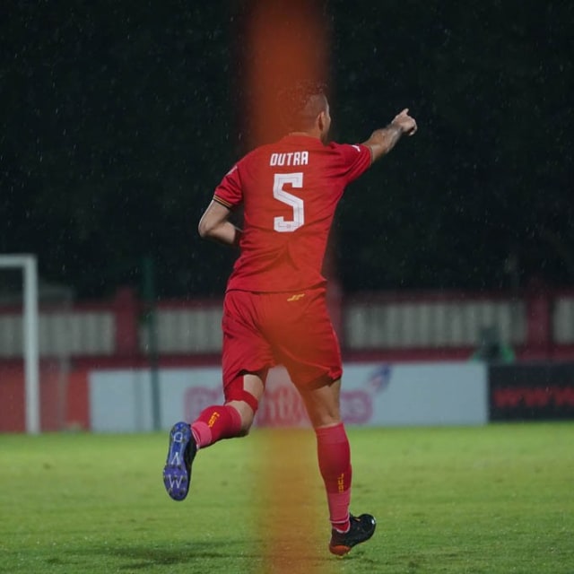 Otavio Dutra merayakan golnya ke gawang Bhayangkara FC. Foto: dok. Persija