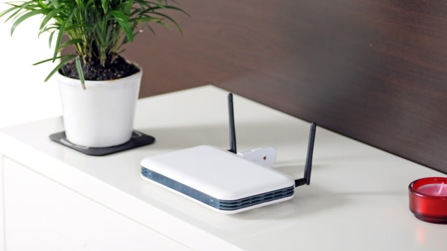 Ilustrasi router Wi-Fi di rumah. Foto: Shutterstock