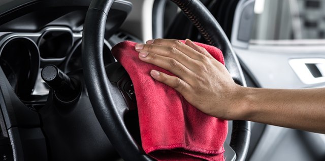 Pahami Pentingnya Bersihkan Mobil Sebelum Diparkir Lama Selama PSBB (669)