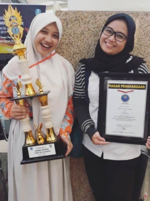 Pandemi Corona dan Gagal SNMPTN Tak Halangi Niat Thania untuk Bisa Kuliah (33102)