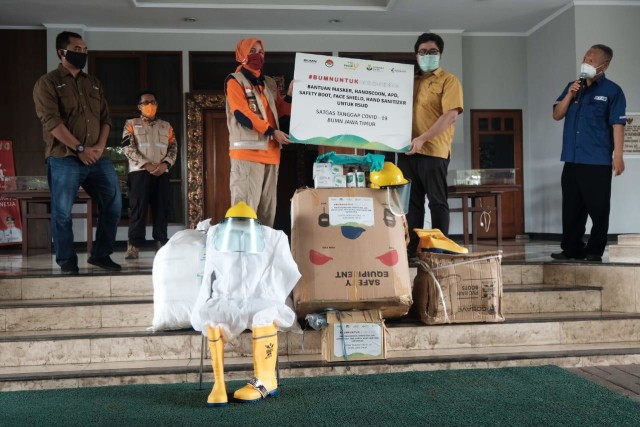 Gelontorkan Rp. 7,5 Miliar Batuan Petrokimia Gresik Sentuh Berbagai Sektor (82918)