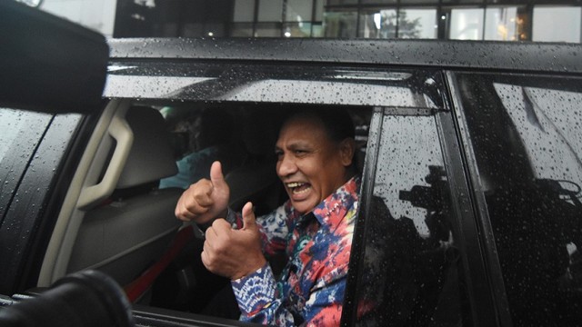 Gaya Baru Komunikasi Publik Pimpinan KPK (13346)