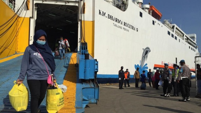 Cegah Varian Corona Baru, Satgas Antisipasi WNI Mudik dari Luar Negeri (93188)