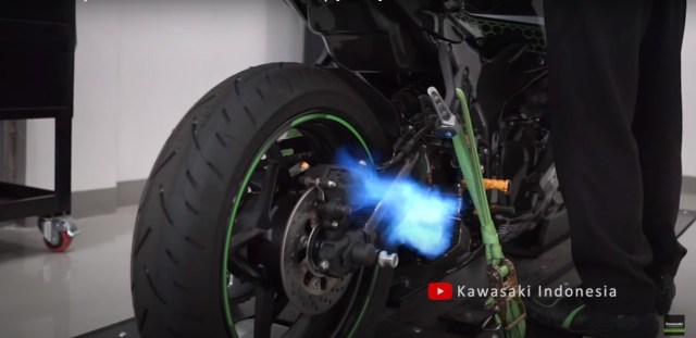 Kawasaki Ninja 250 4-Silinder
