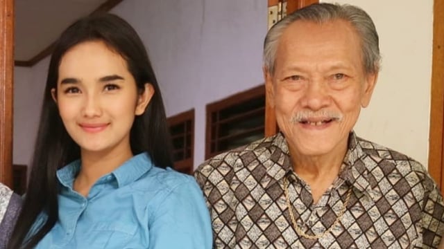 Faby Marcelia Kenang Henky Solaiman: Beliau Senior yang Rendah Hati (39569)