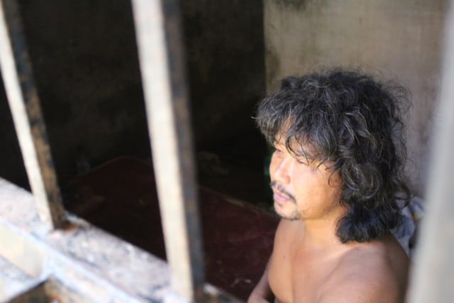 Basrun, anak Halidang yang dikurung dalam toilet selama bertahun-tahun. Foto: Lukman Budianto/Kendarinesia.
