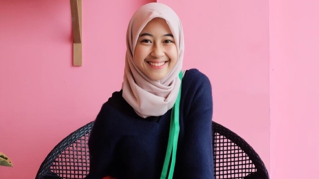 Profil Adiba Khanza, Putri Almarhum Uje yang Fokus Pendidikan Dibanding Karier (82757)