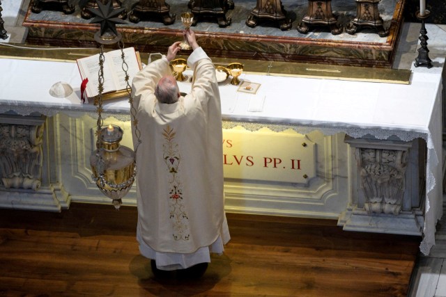 Paus Fransiskus. Foto: Media Vatikan / via REUTERS