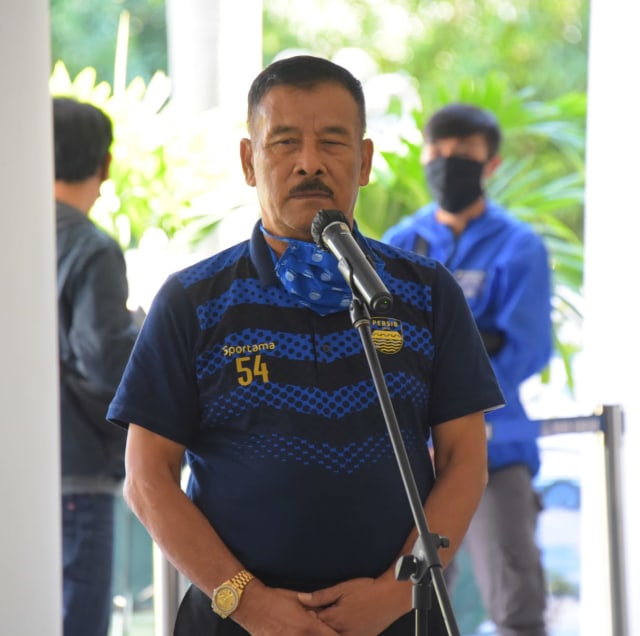 Persib Beri Bantuan, Gubernur Jabar Ajak Bobotoh Taat Aturan (1250100)