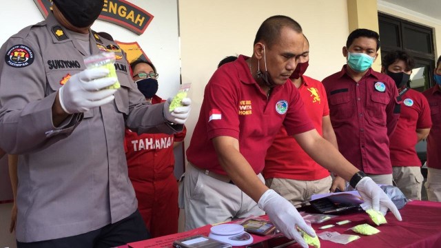 penangkapan 3 driver online