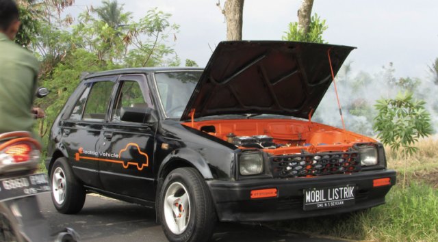 Mobil Listrik SMKN 1 Seyegan Yogyakarta. Foto: Dok. SMKN 1 Seyegan Yogyakarta