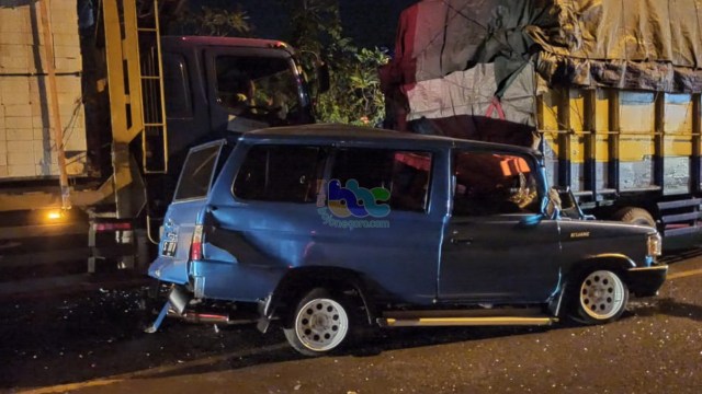 Kecelakaan lalu-lintas beruntun di jalan raya jurusan Bojonegoro - Babat, turut wilayah Desa Tikusan Kecamatan Balen Kabupaten Bojonegoro, Kamis (21/05/2020) 