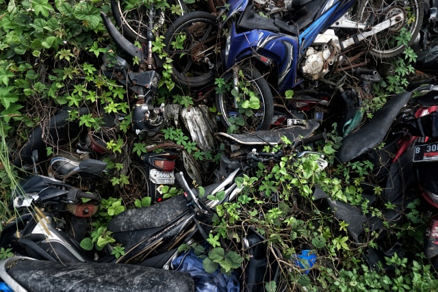 Cerita Mistis Kuburan Motor di Bekasi (215256)