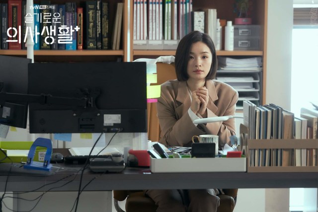 Sinopsis Hospital Playlist Episode 11 (10207)