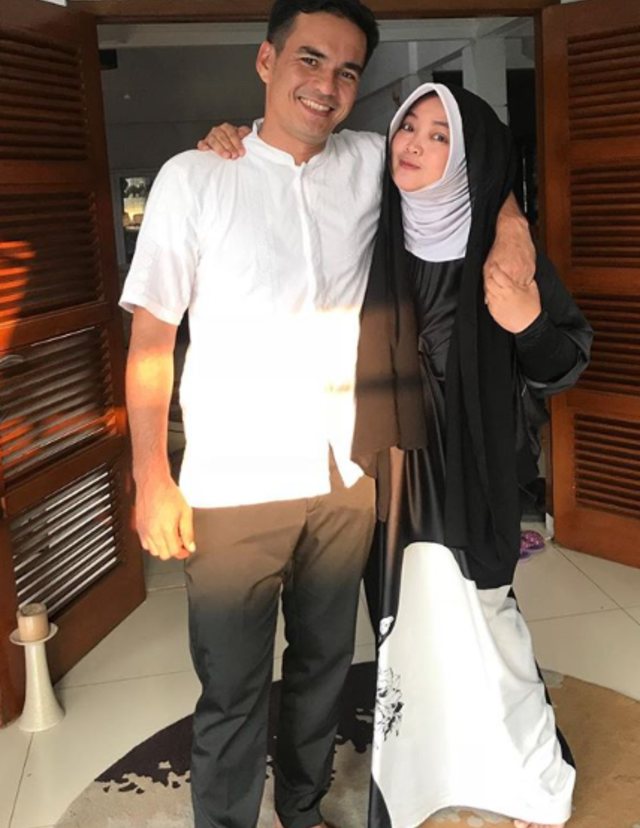 rina gunawan.png