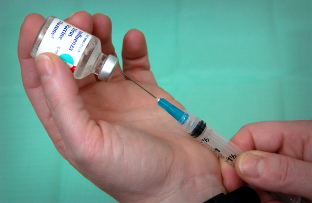 Ilustrasi vaksin. Poto dari CDC di Unsplash