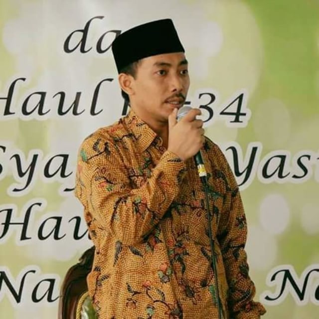 Dekan FIK dan Plt. Direktur Pascasarjana Unira Malang, Dr Saifuddin Malik SAg MPd.
