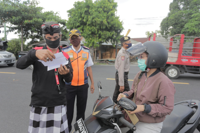 Kota Denpasar masih menerapkan Pembatasan Kegiatan Masyarakat (PKM) untuk menekan penyebaran virus COVID-19 - IST