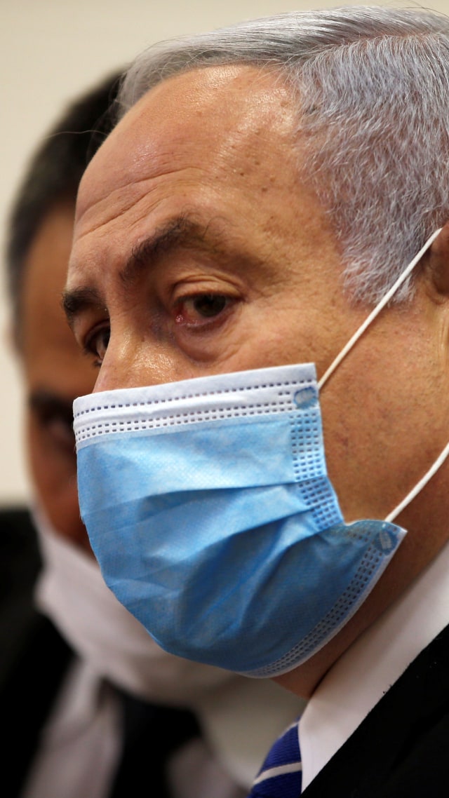 Sidang dakwaan korupsi PM Israel Benjamin Netanyahu. Foto: REUTERS/Ronen Zvulun
