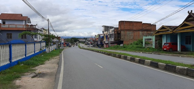 Foto: Lebaran ke-2 Kota Kendari Masih Terlihat Sepi (182317)