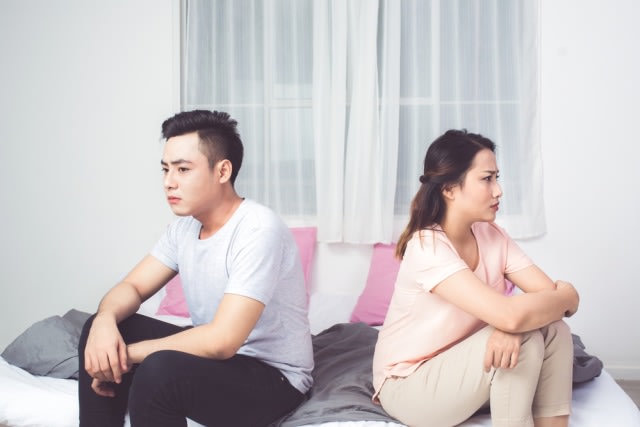 Cara Cek Kecocokan Pasangan dan Rezeki dengan Weton Jawa Foto: Shutterstock