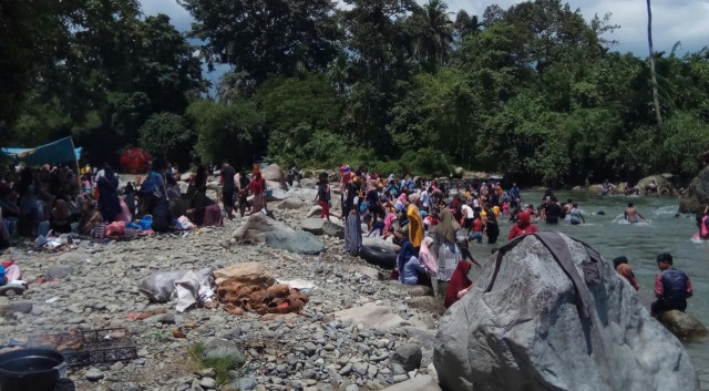Lokasi Wisata di Aceh Ramai Meski di Tengah Pandemi COVID-19 (227623)