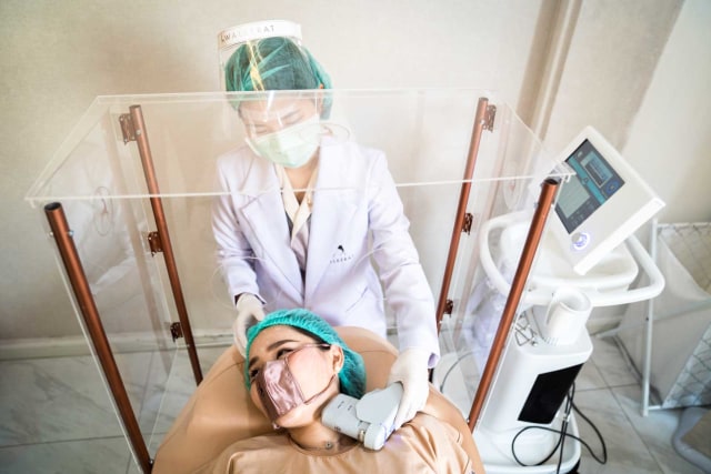 Cara menjadi dokter kecantikan