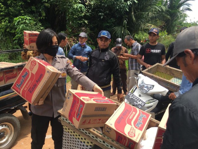 Melihat Gerakan Sosial Jurnalis di Kalbar Bantu Warga yang Terdampak COVID-19 (237271)