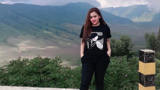 Tak Kuat Dibully Netizen, Clara Gopa Kembali Lakukan Percobaan Bunuh Diri (79436)