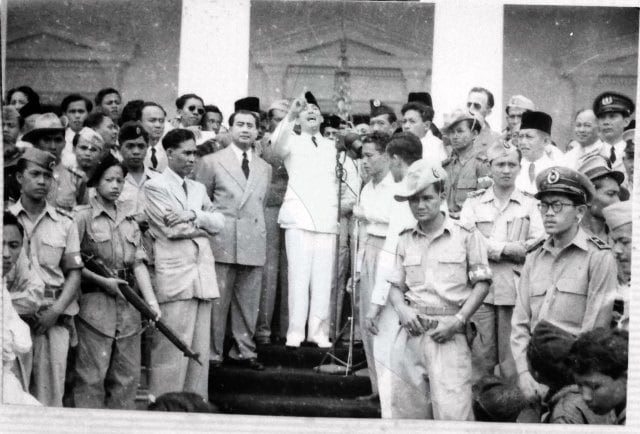 Profil Ir Soekarno Bapak Proklamator Republik Indonesia Kumparan Com