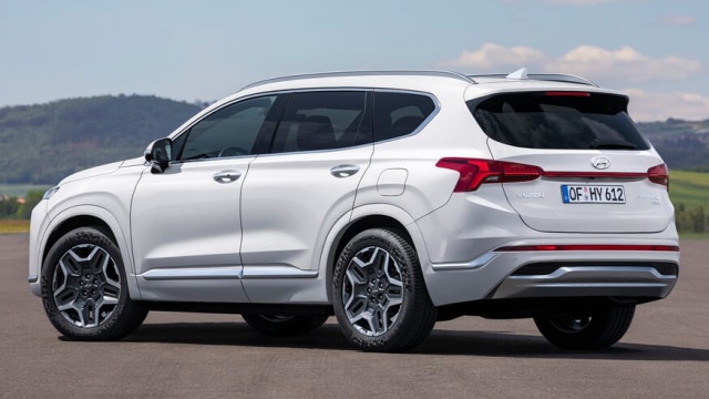 Inilah Hyundai Santa Fe Terbaru, Pesaing Toyota Fortuner Legender (295099)