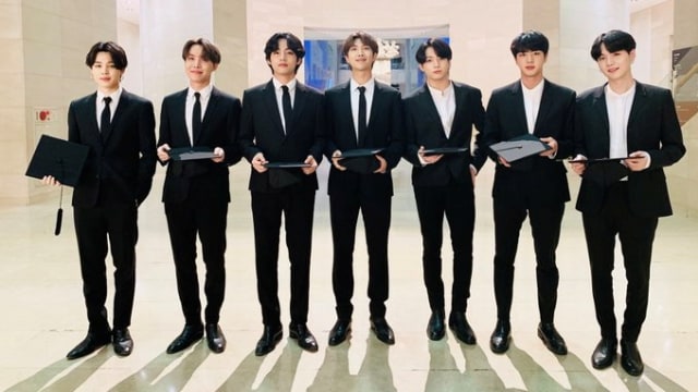 BTS di acara wisuda online Dear Class of 2020. Foto: Twitter/BTS_Official