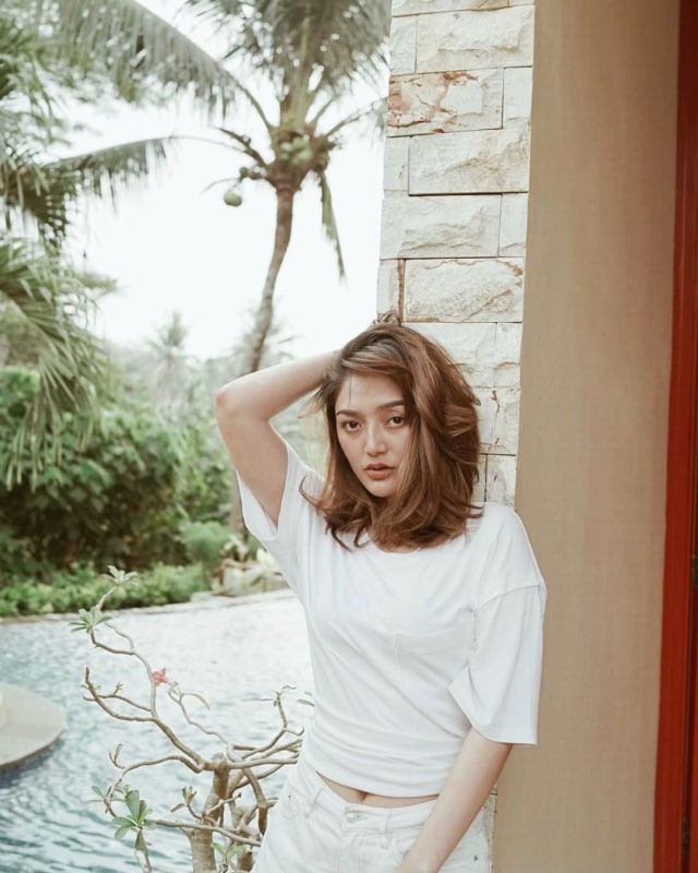 Honor Pertama 5 Artis saat Mulai Merintis Karier, Ada yang Cuma Rp 1.500 (1102490)