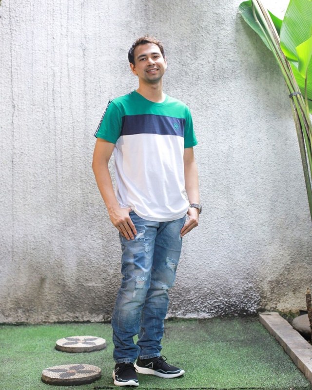 Honor Pertama 5 Artis saat Mulai Merintis Karier, Ada yang Cuma Rp 1.500 (1102491)