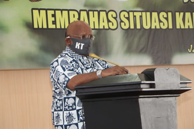 Wakil Gubernur Papua, Klemen Tinal. (Dok: Polda Papua)