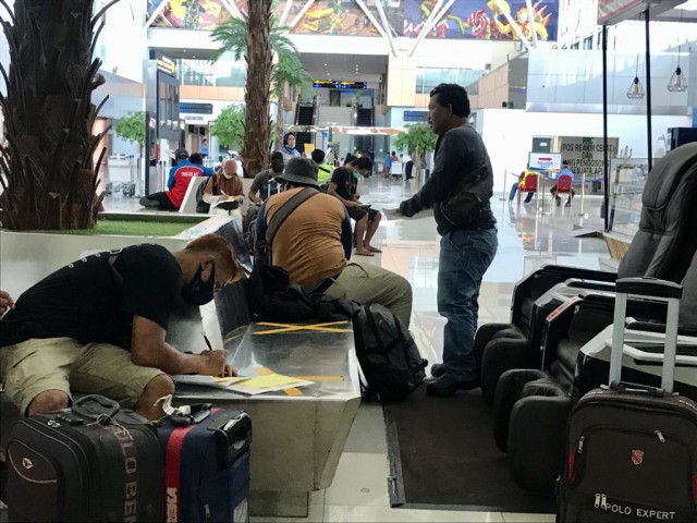 Foto: Suasana Bandara Supadio Pontianak Setelah Penerbangan Dibuka Kembali (86708)