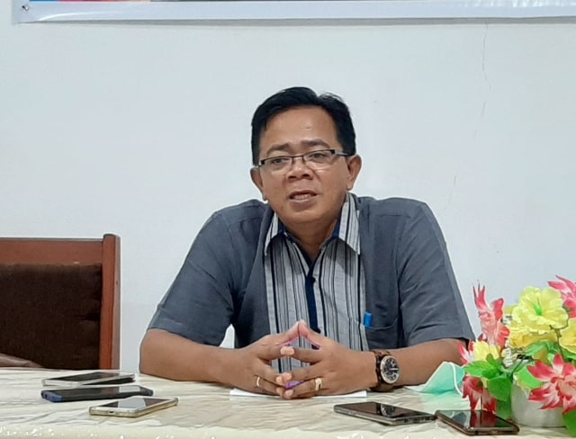 Juru Bicara Gugus Tugas COVID-19 Kabupaten Fakfak, Gondo Suprapto. Foto: Ifan Boiratan