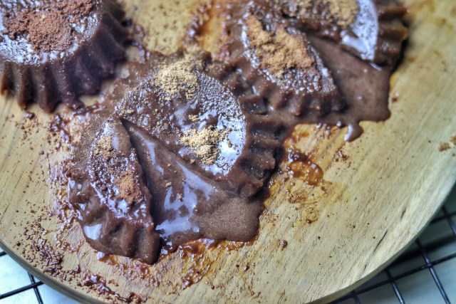 Dessert Kekinian, Milo Lava Cake Kukus. Foto oleh @kulinerkotapontianak.