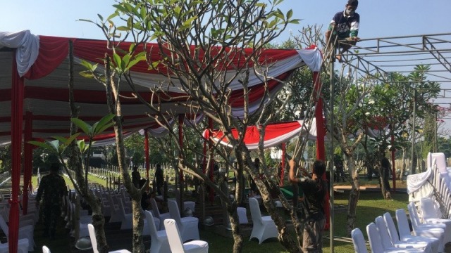 Pramono Edhie Dimakamkan Usai Zuhur dan Bersebelahan dengan Makam Ibu Ani (67599)