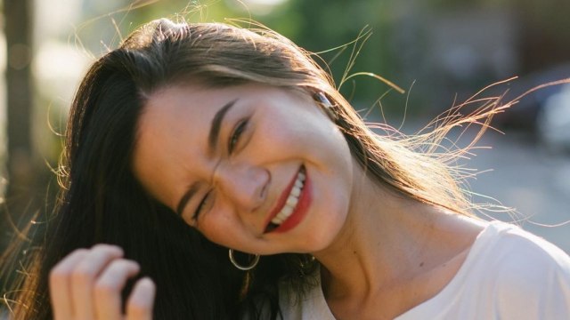 Kenalan sama Violette Wautier, Solois Muda Thailand yang Siap Rilis Album Debut (716280)