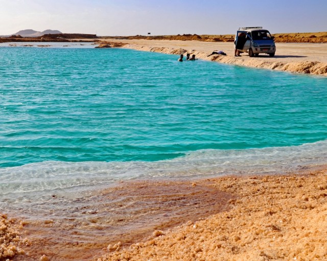 Oasis Siwa menjadi isalah satu destinasi wisata populer yang diburu wisatawan Foto: Shutterstock