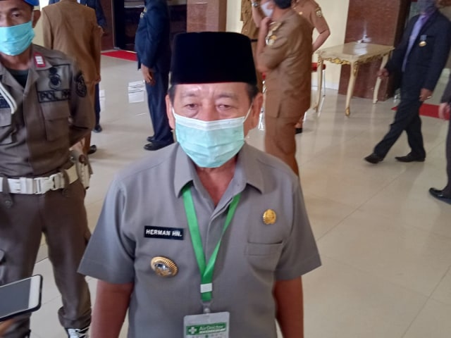 Wali Kota Bandar Lampung Herman HN saat ditemui awak media, Selasa (16/6) | Foto : Sidik Aryono/Lampung Geh