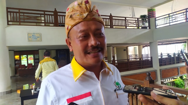 Politisi DPR Minta Gubernur Koster Tegas Soal Pembukaan Pariwisata Bali (140001)