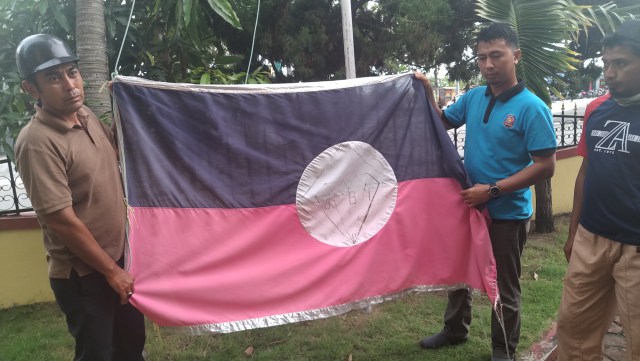 Polisi Amankan Benda-benda Kerajaan Negeri Sery Karimunan Mulia Bestari (340080)