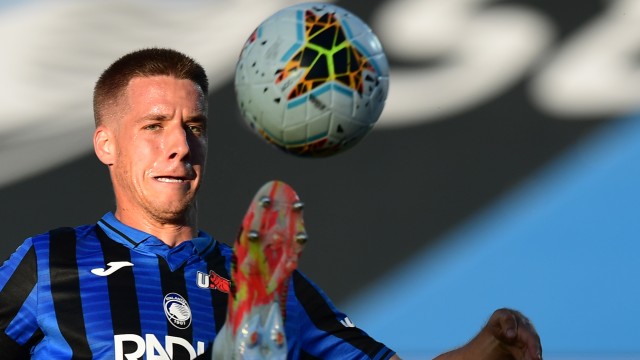 Mario Pasalic resmi dipermanenkan Atalanta. Foto: Miguel Medina/AFP