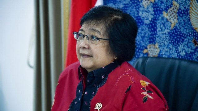 Menteri LHK Siti Nurbaya saat mengikuti forum Global Landscapes Forum 2020 secara virtual, Sabtu (6/6). Foto: KLHK RI