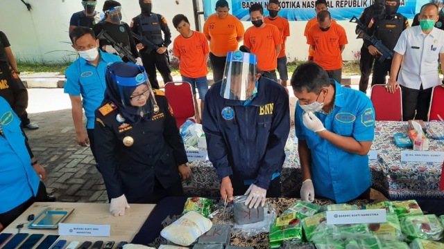 BNN Dan Bea Cukai Gagalkan Penyelundupan 40 Kg Sabu Di Aceh-Sumut ...