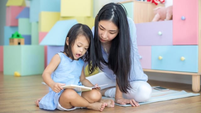 Biasakan Anak Pakai Bahasa Inggris di Rumah. Foto: Shutterstock